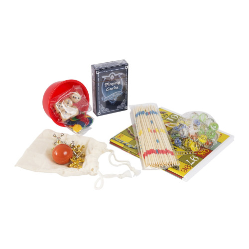 Compendium of Over 50 Traditional Family Games (18.8x6.4x17.4cm)