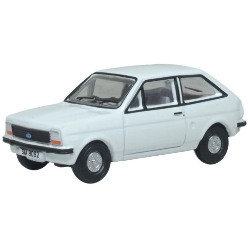 Ford Fiesta Mk1 - Diamond White (1:76) (NEW)