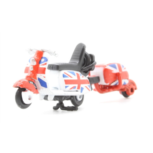 Scooter & Trailer - Union Jack (1:76)
