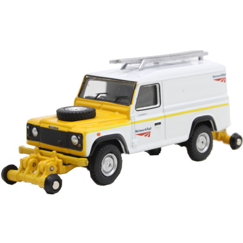 Road Rail Defender - Network Rail (1:76)