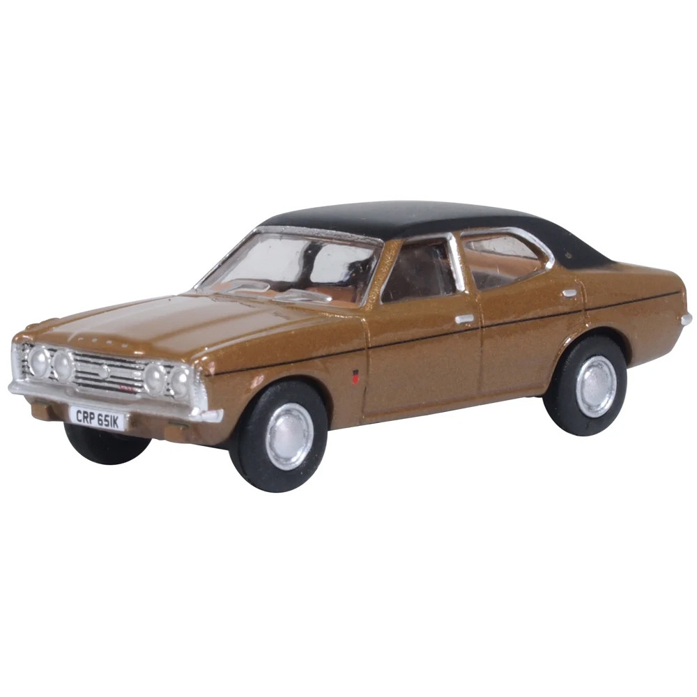 Ford Cortina MkIII - Tawny (1:76)