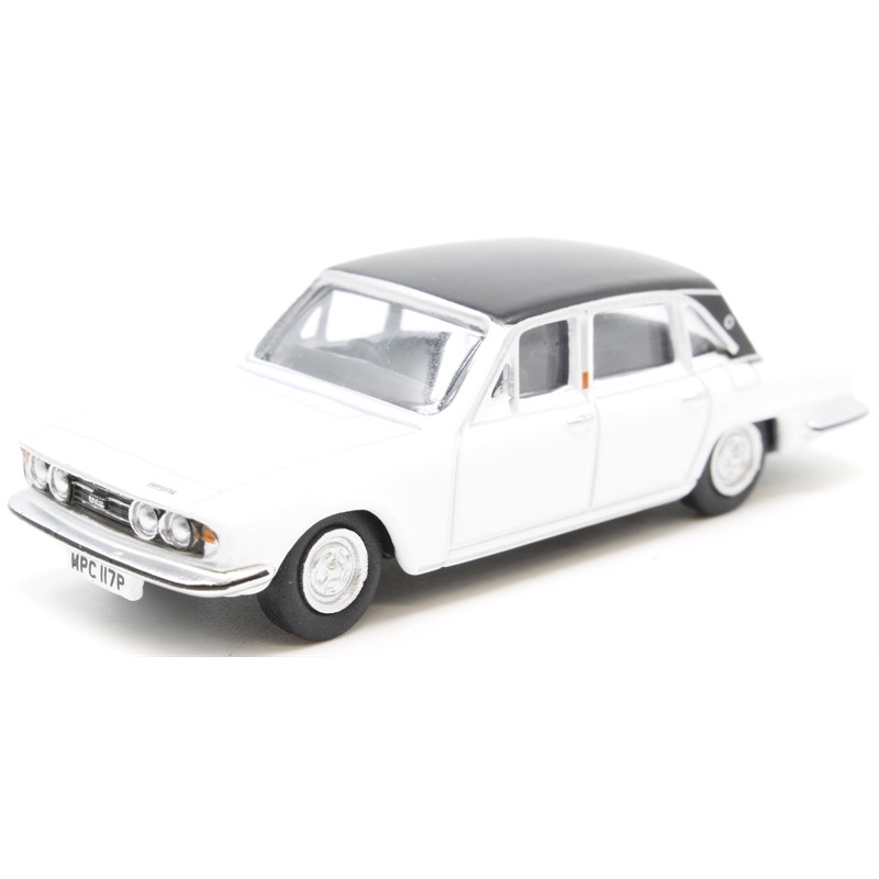 Triumph 2500 - Sebring White (1:76)