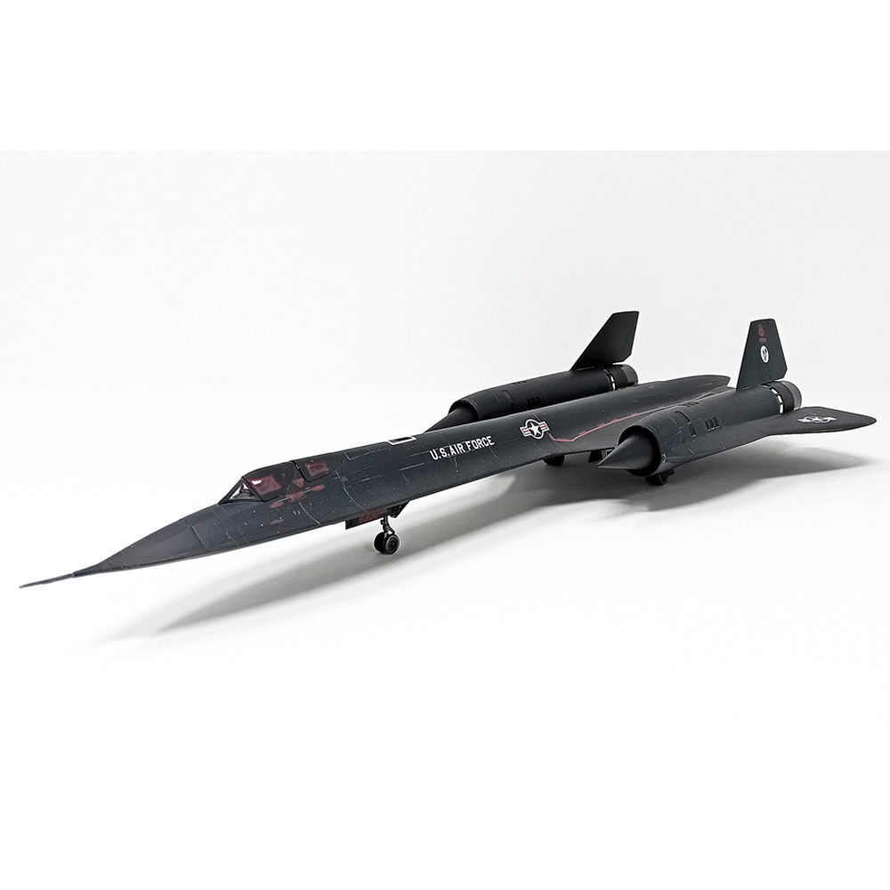 Adventures in Plastic 1:48 Aircraft Kit - US Air Force SR-71 Blackbird "Record Breaker" Reconnaissance Aircraft (NEW) (Due Q3)
