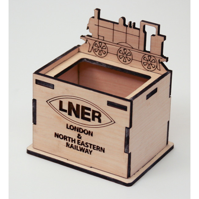 Wooden Pencil Pot with Loco - LNER (E.O.L.) - SAVE 25% !!