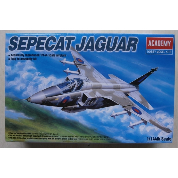 Academy 1:144 Aircraft Kit - British RAF Sepecat Jaguar Fighter Aircraft
