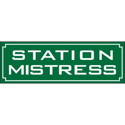 (HIDDEN) Replica E/S: Station Mistress