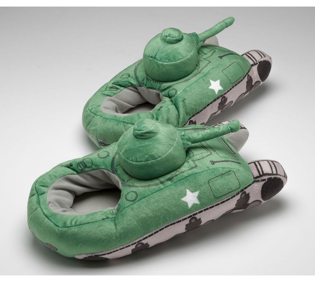 Military Aviation Maritime plus Wartime Era Clothing Sherman Tank Plush Slippers Size Large UK 7 10 NEW